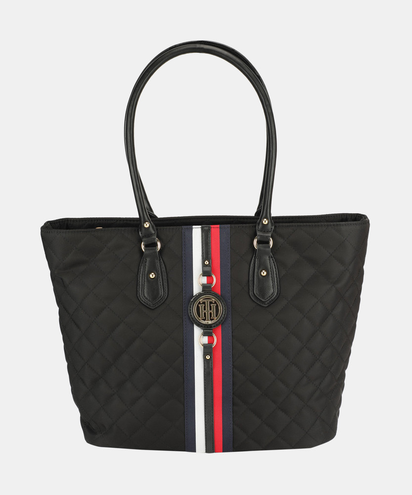 Flipkart tommy hilfiger bags deals