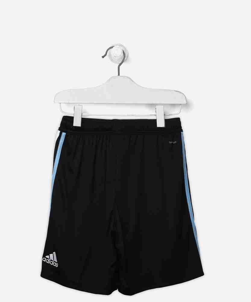 Pantaloncini adidas falsi discount