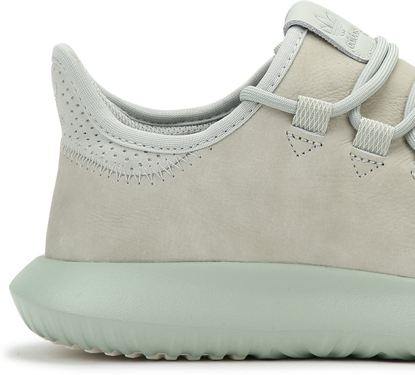 Chaussure store tubular shadow