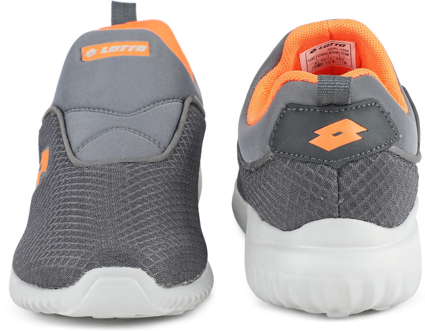 Lotto amedio best sale walking shoes