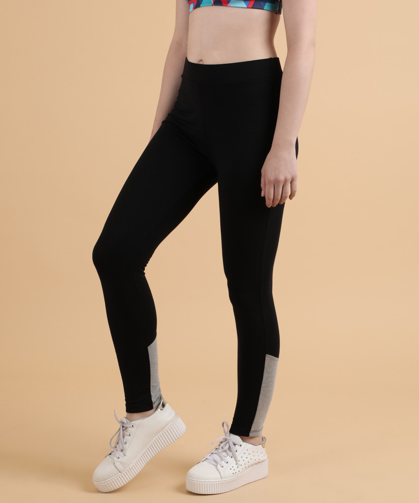 United Colors of Benetton Solid Women Black Tights