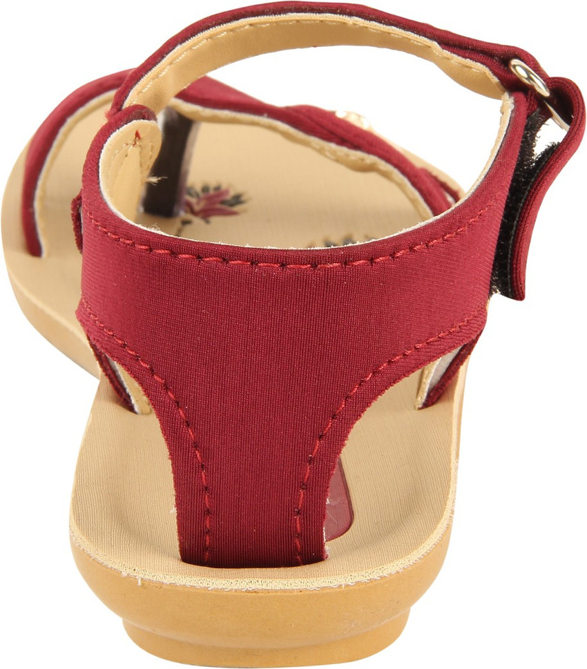 vkc sandals flipkart
