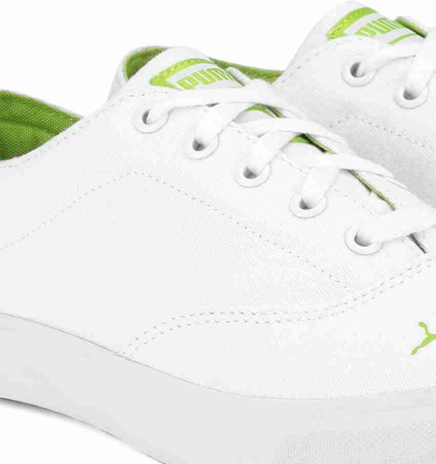 Puma canvas sales shoes flipkart