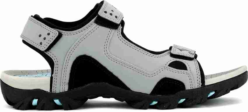 Yonex sandals on sale