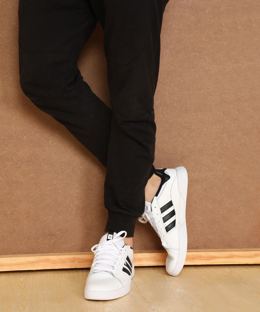 Adidas originals vrx yahoo hot sale