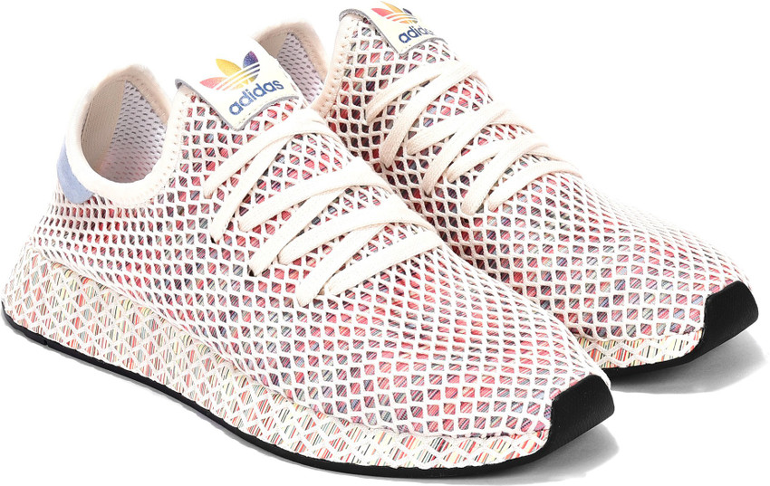 Adidas deerupt lgbt online