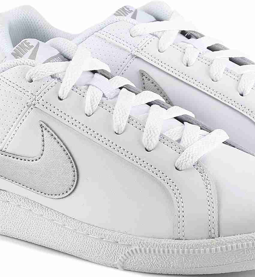 Nike court discount royale metallic silver