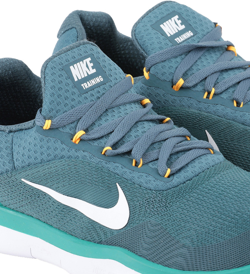 Nike free trainer v7 grey top