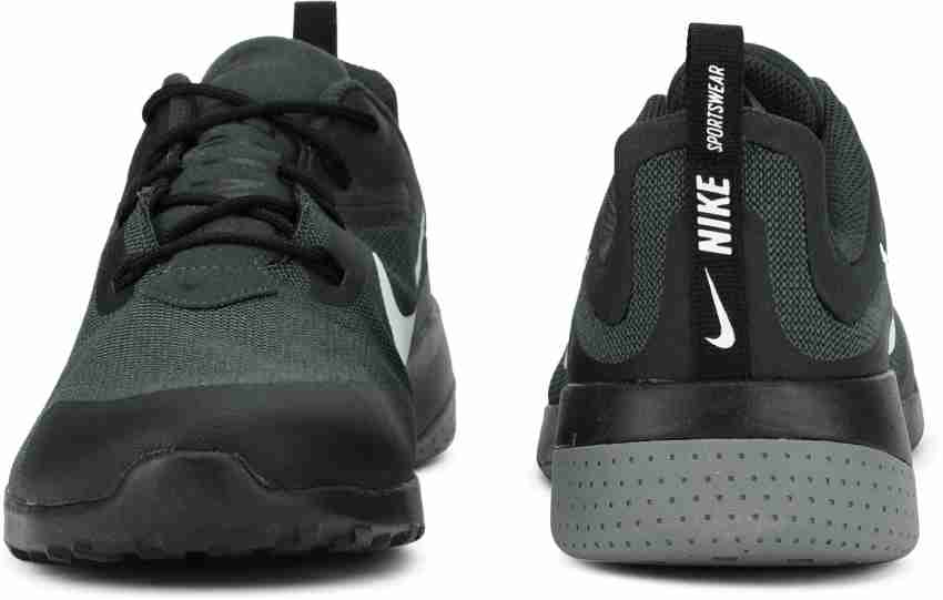 Nike ck racer store 2 black