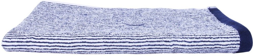 https://rukminim2.flixcart.com/image/850/1000/jnm2efk0/bath-towel/5/n/g/cotton-stripes-towel-blue-be-ec-79-tommy-hilfiger-original-imafa98a3vga6jqw.jpeg?q=90