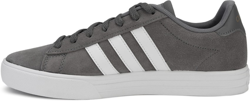 Adidas b42093 deals