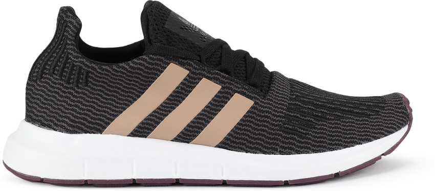 Adidas swift run clearance black ash pearl