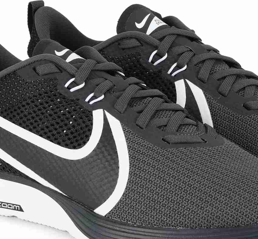 Nike performance zoom strike 2 best sale