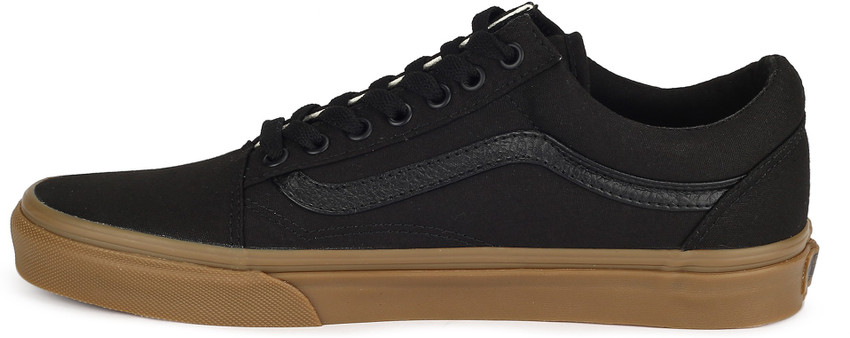 All black vans gum sole top
