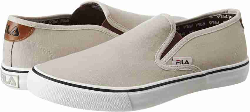 Fila relaxer clearance ii black sneakers