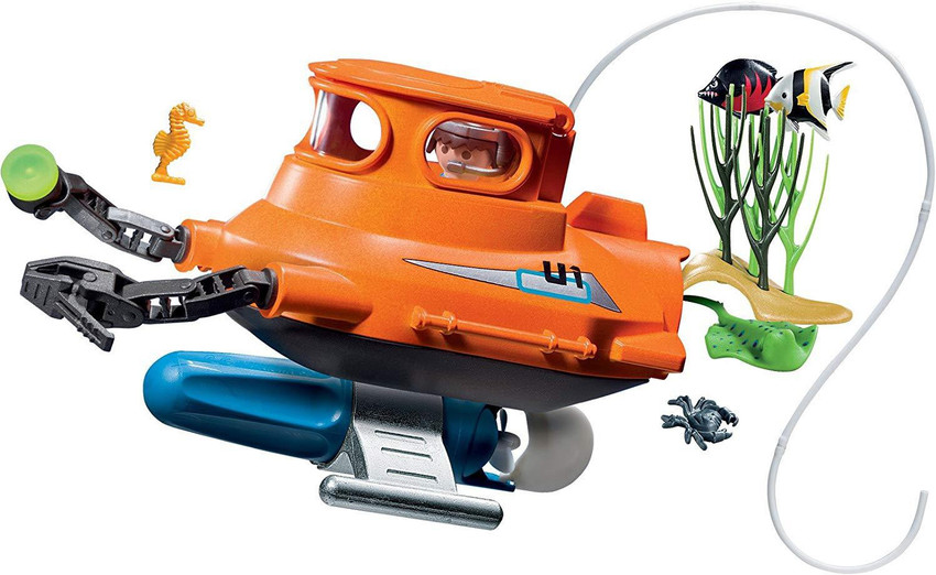 Playmobil submarine shop with underwater motor