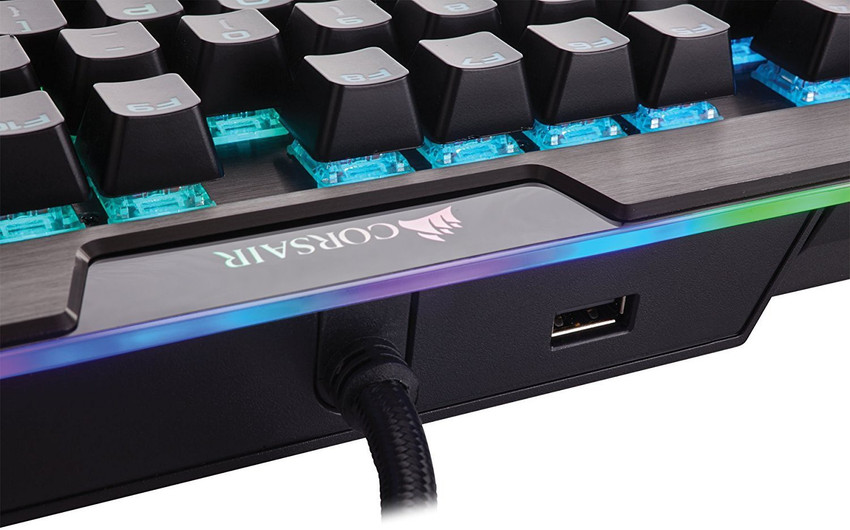 Corsair k95 rgb platinum mechanical gaming keyboard outlet