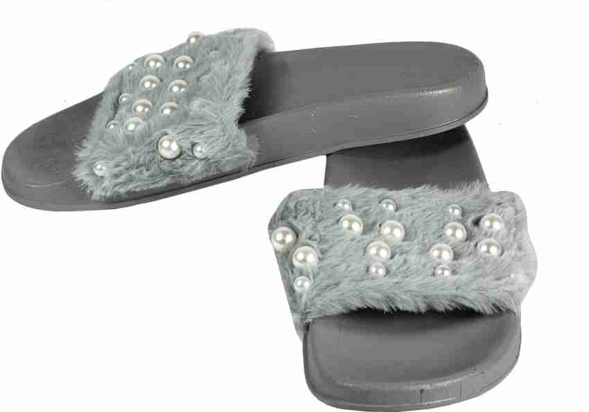 Fur hot sale slippers flipkart