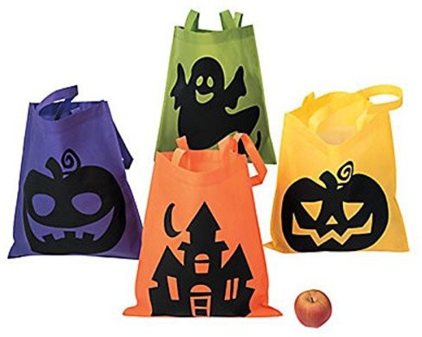 35 Halloween Treat Bag Toppers and Goody Bag Ideas | The TipToe Fairy