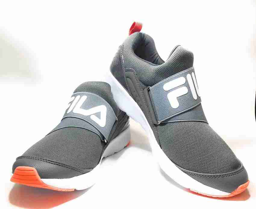 Fila pergo shoes deals