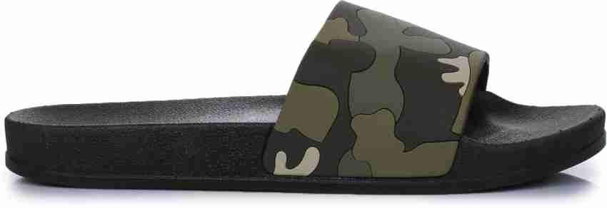 Boys outlet camo slides