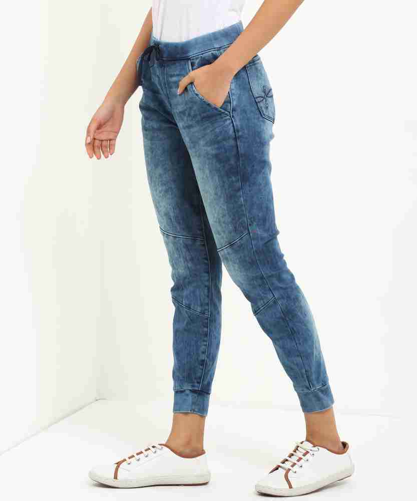 Buy DENIZEN Jogger Fit Women Blue Jeans Online at Best Prices