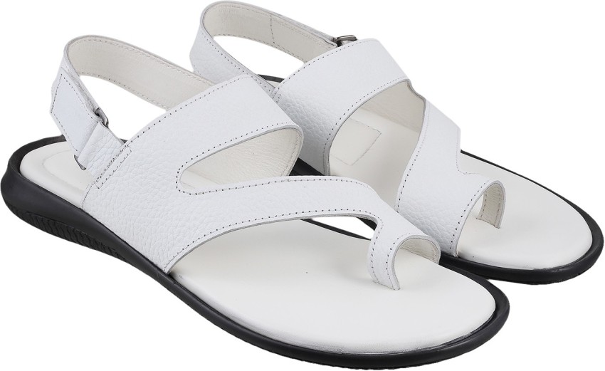 Metro 2025 white sandals