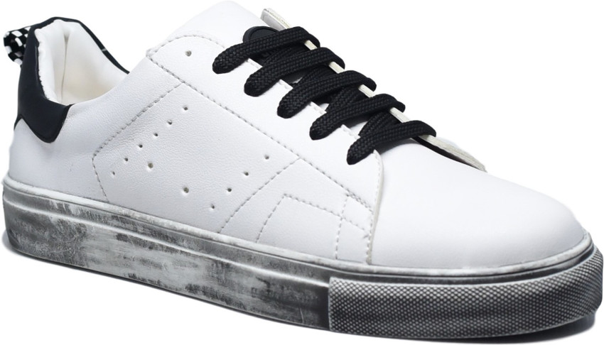 Doc martin shoes flipkart online