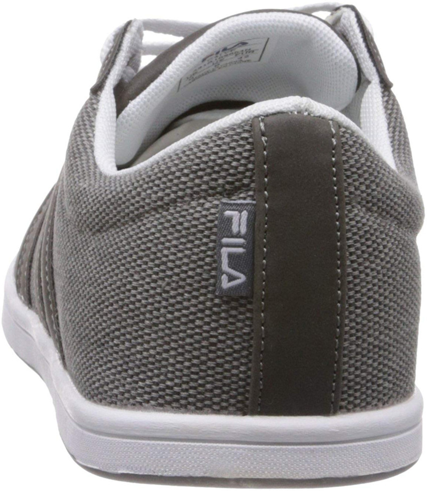 Fila men calve grey canvas sneakers hotsell