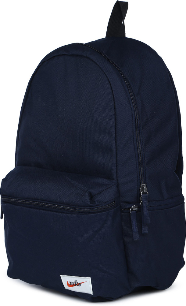 Nike heritage label shop backpack