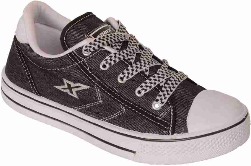 Sparx men's best sale black canvas sneakers