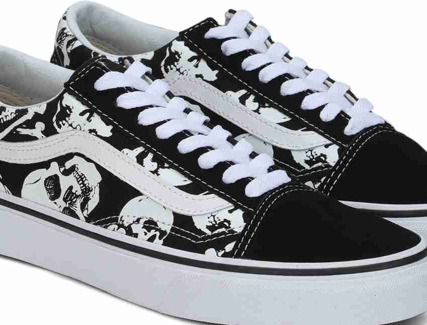 Vans old best sale skool black flipkart