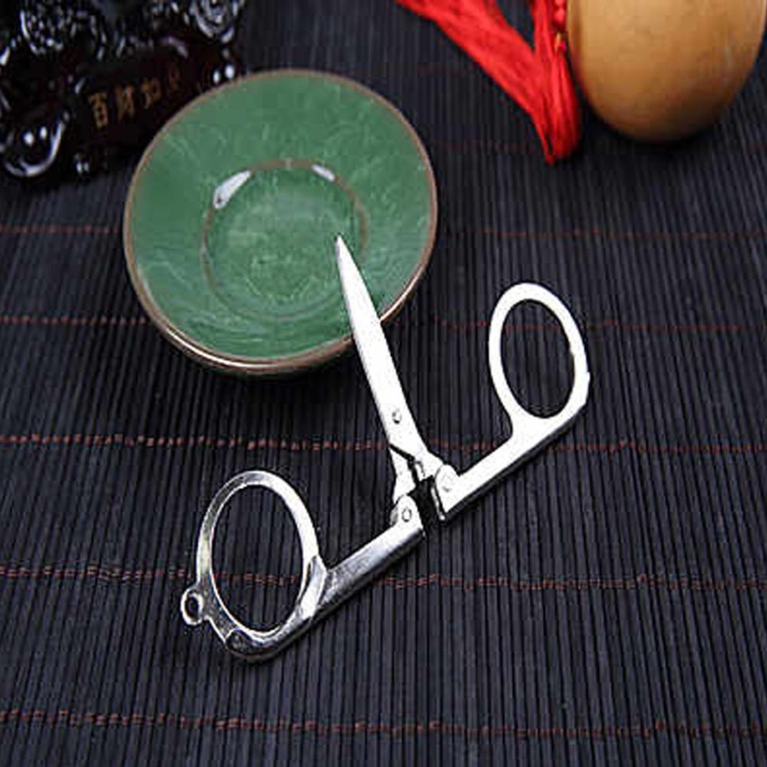 https://rukminim2.flixcart.com/image/850/1000/jq189e80/scissor/b/w/f/crafts-sharp-blade-emergency-mini-foldable-travel-scissors-paper-original-imafc5djembtfzdz.jpeg?q=90