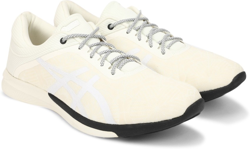 Asics sale fuzex white