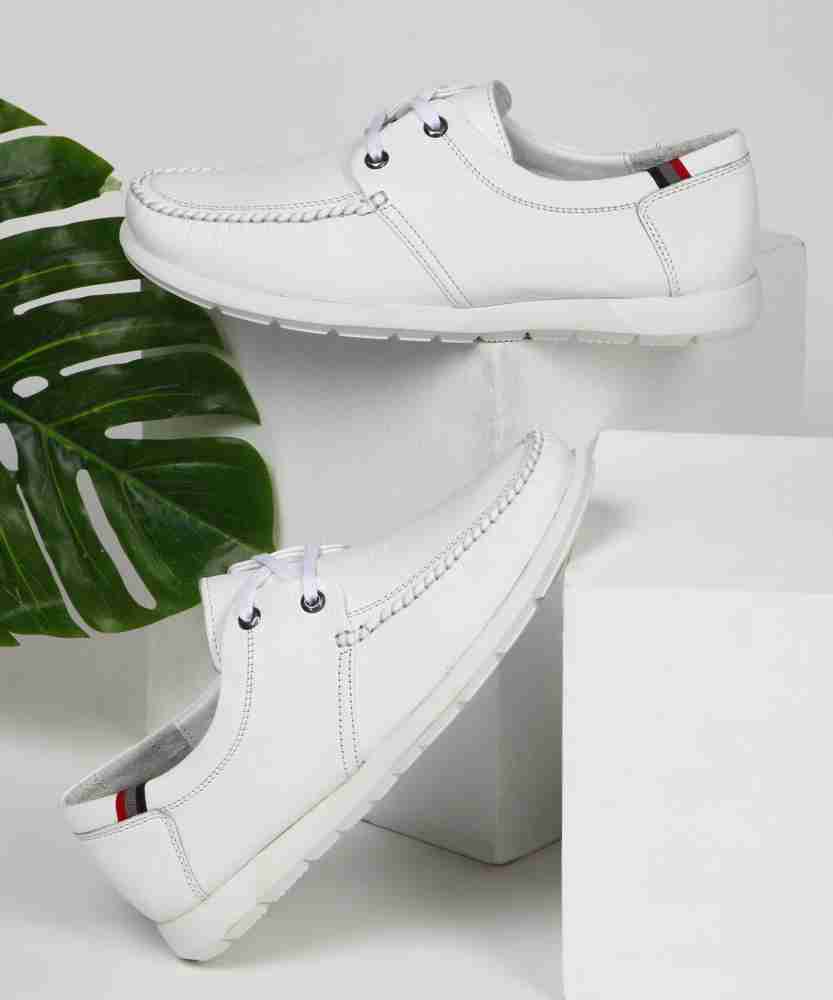 White deck cheap shoes mens