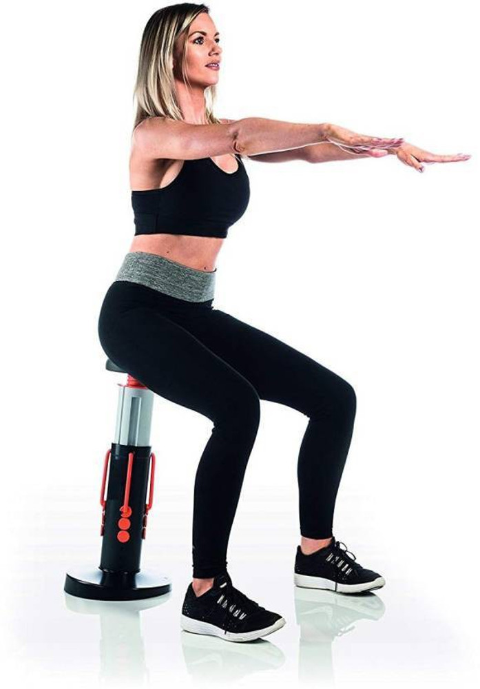 Squat magic store before and after