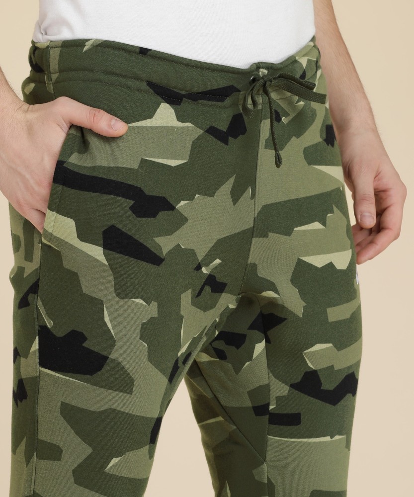 Nike camo hotsell jogger in green