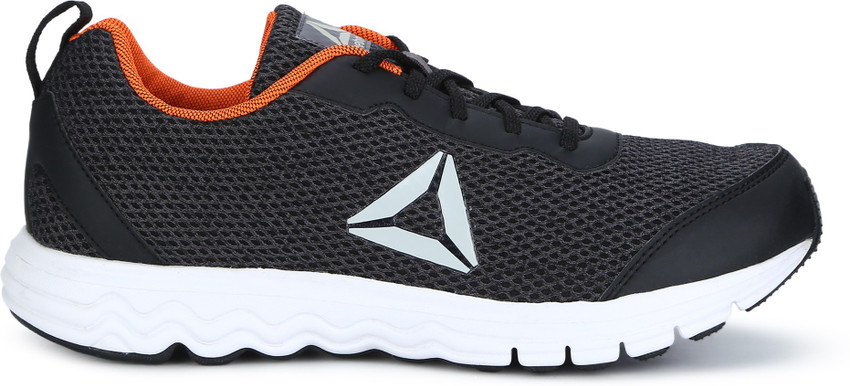 Reebok sweep runner on sale
