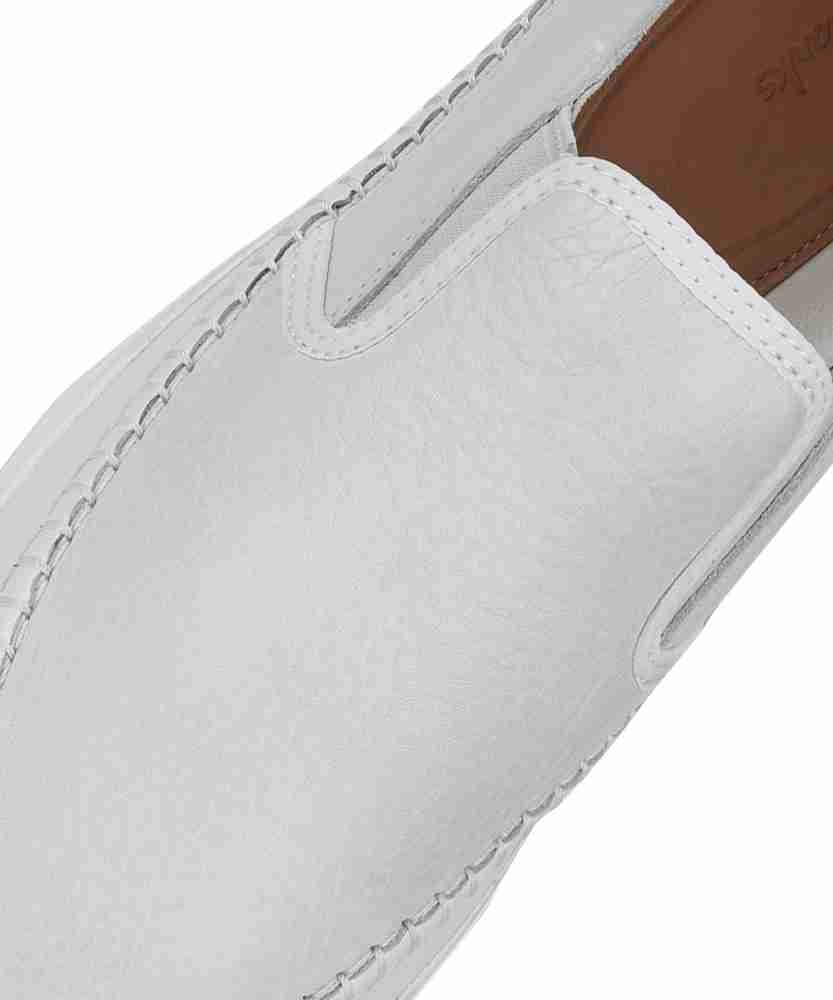 Clarks mens outlet white shoes