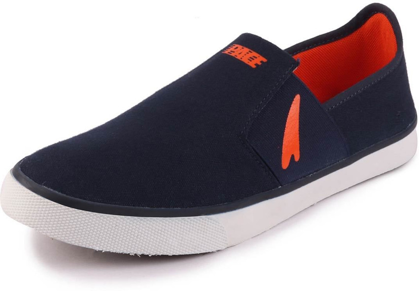 Lakhani canvas shoes price best sale