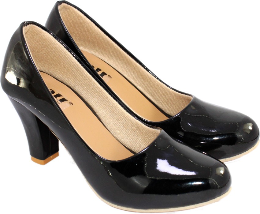 Black heels 2024 for girl