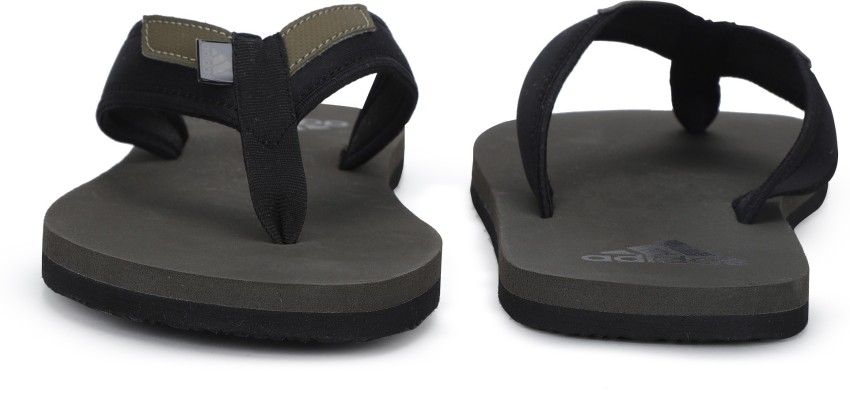 Adidas adi rio hot sale attack flip flops