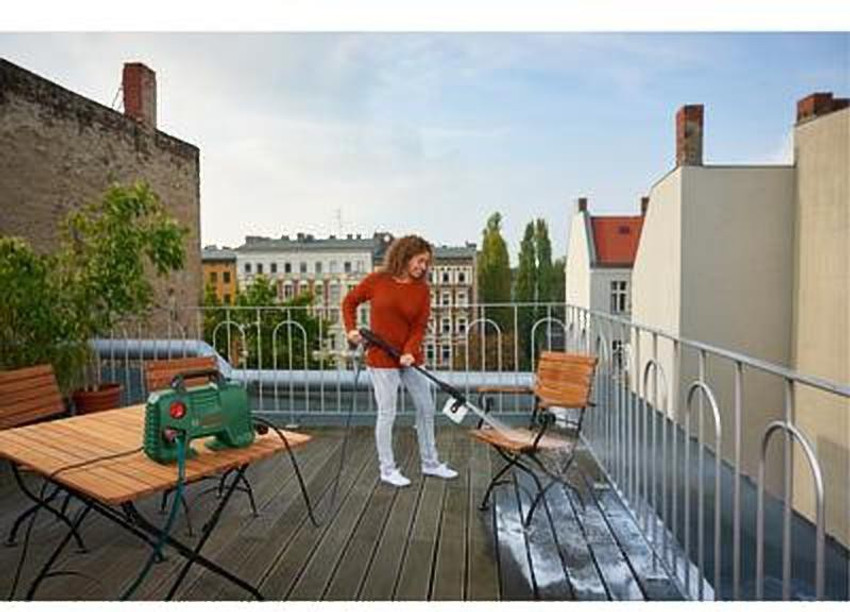 Bosch easyaquatak 120 clearance compact pressure washer