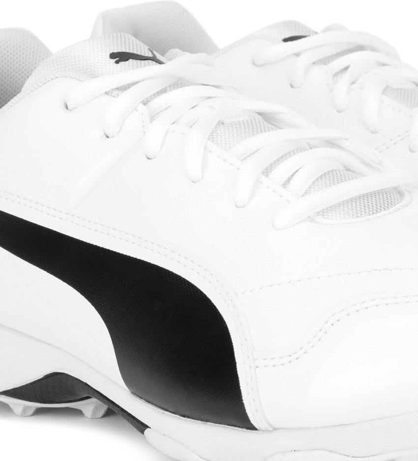 Puma men's evospeed one8 r sale white cricket shoes