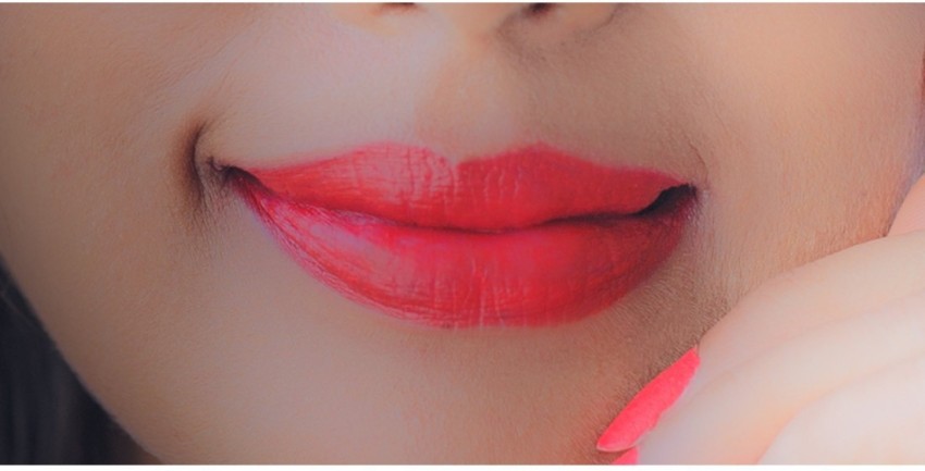 Lakmé Absolute Red Flames Sculpt Studio Hi-Definition Matte Lipstick Review  & swatches
