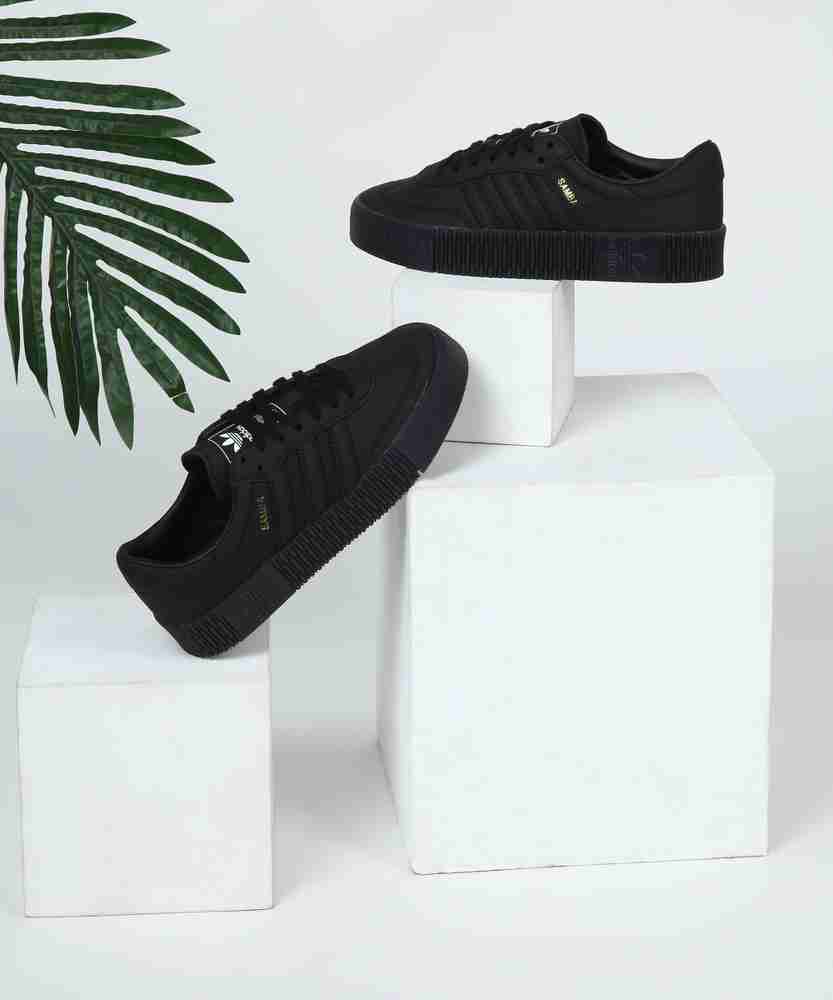 Adidas b37067 hotsell