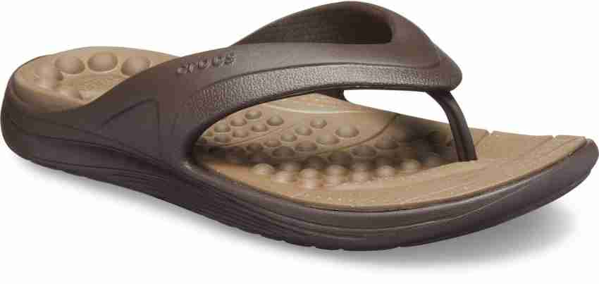 Crocs men's reviva outlet flip flop