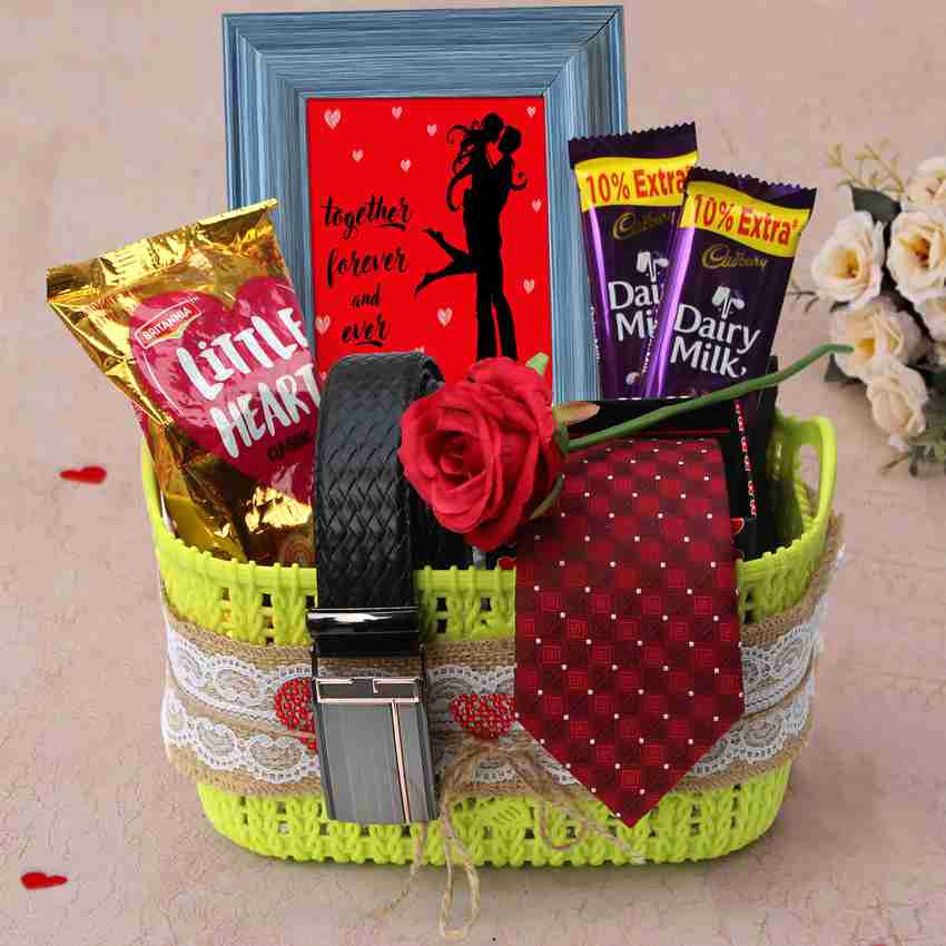 Gift hamper ideas for hot sale husband