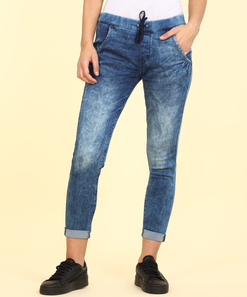 Denizen best sale jogger jeans