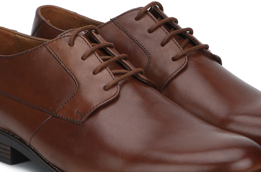 Clarks becken plain best sale